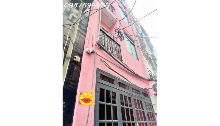 QUẬN 1, NGUYỄN TRÃI - NGAY KHU VIP BỘ CÔNG AN, HẺM ỐC ĐÀO - NHÀ 4 TẦNG BTCT SẴN DÒNG TIỀN 35TR/TH - CHỈ 9T TL